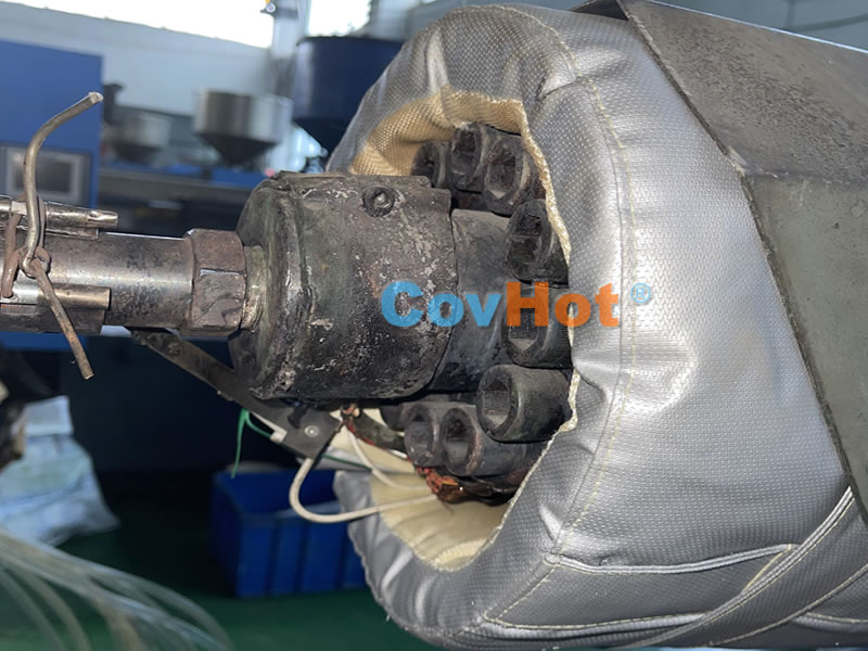 <a href=http://spotvstar.com/e/tags/?tagname=%E6%B3%A8%E5%A1%91%E6%9C%BA%E4%BF%9D%E6%B8%A9 target=_blank class=infotextkey>注塑機(jī)保溫</a>,炮筒<a href=http://spotvstar.com/e/tags/?tagname=%E4%BF%9D%E6%B8%A9%E5%A5%97 target=_blank class=infotextkey>保溫套</a>,方便檢修